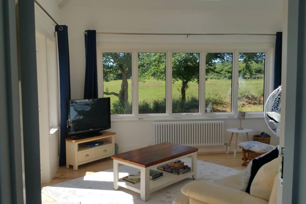 Horsna Parc Retreat Bed and Breakfast Saint Tudy Exteriör bild