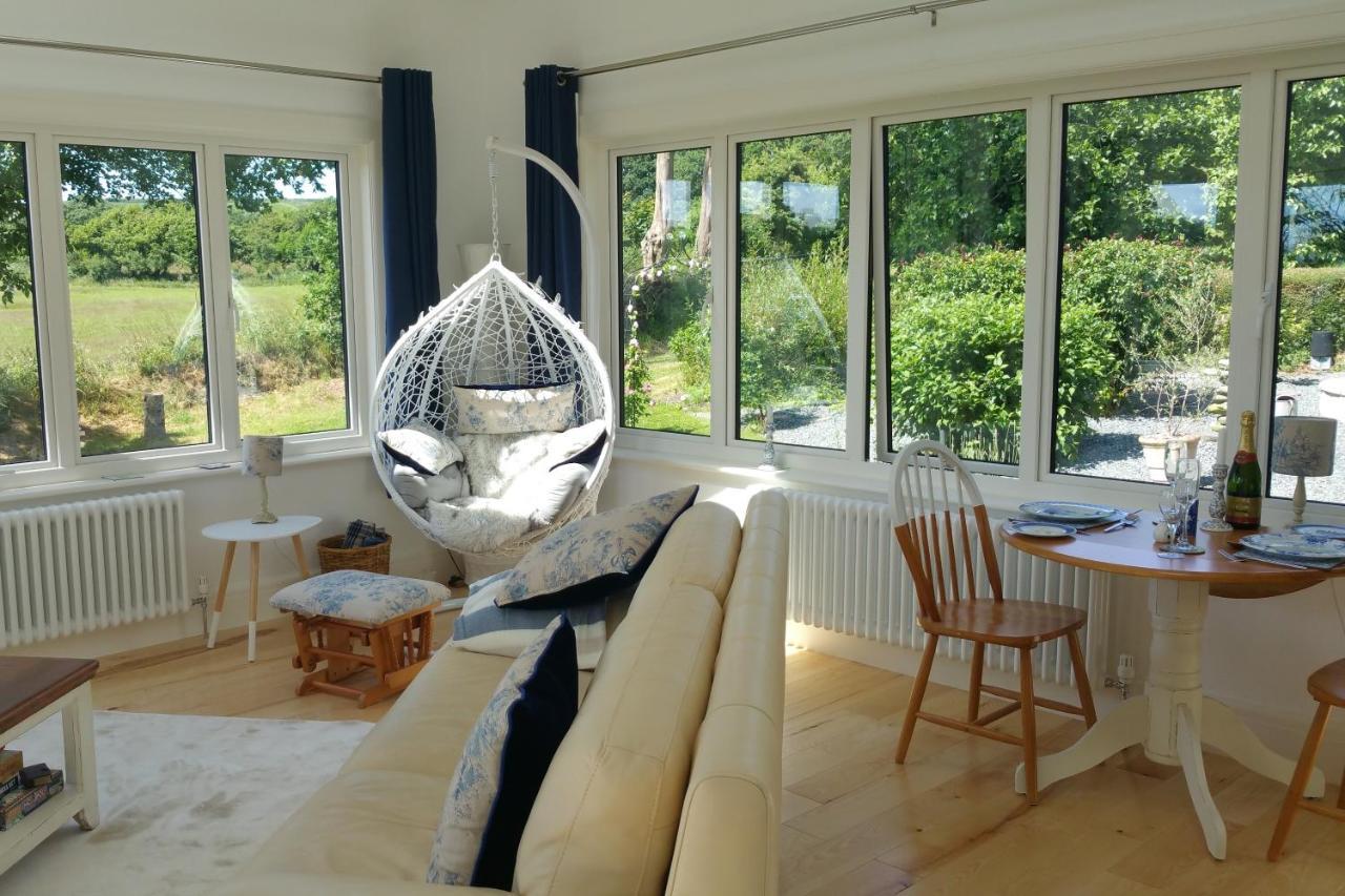 Horsna Parc Retreat Bed and Breakfast Saint Tudy Exteriör bild
