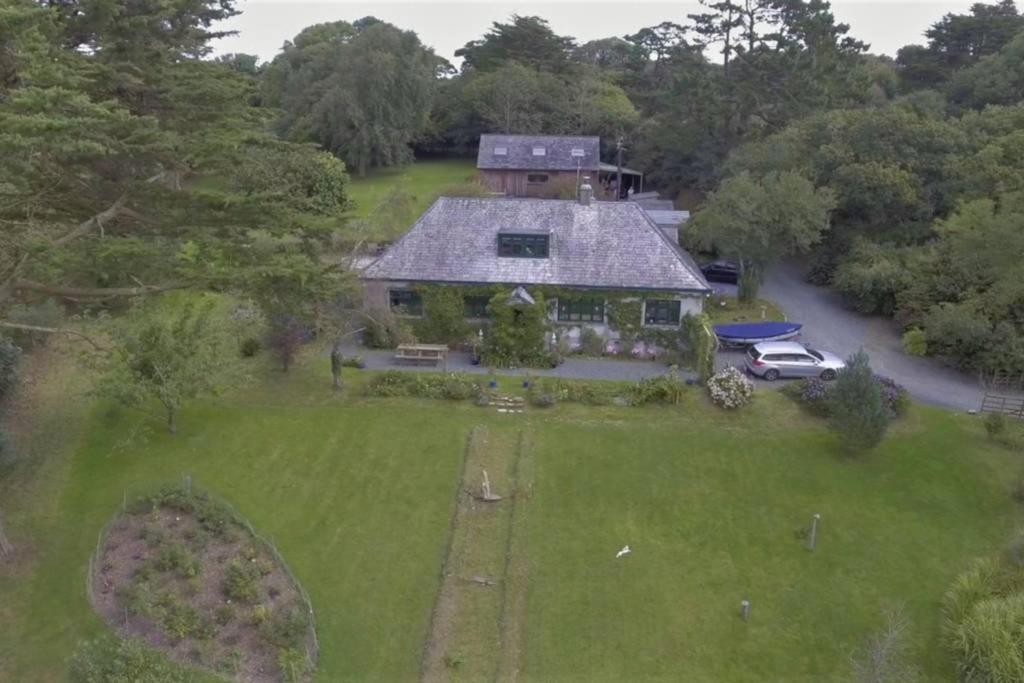Horsna Parc Retreat Bed and Breakfast Saint Tudy Exteriör bild