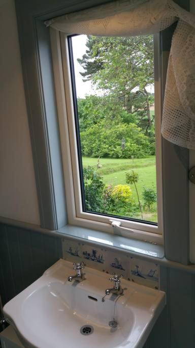 Horsna Parc Retreat Bed and Breakfast Saint Tudy Exteriör bild