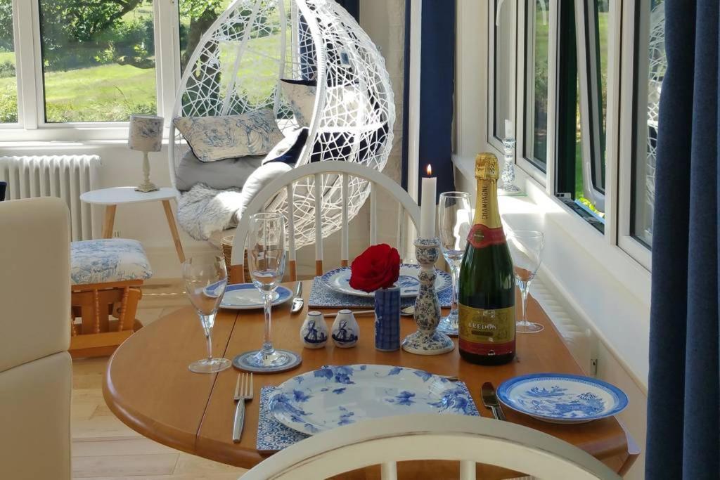 Horsna Parc Retreat Bed and Breakfast Saint Tudy Exteriör bild